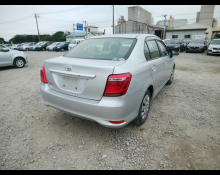 Toyota Corolla Axio 2015