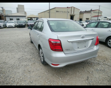 Toyota Corolla Axio 2015