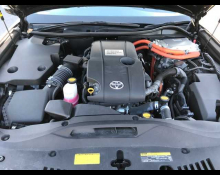 Toyota Crown Hybrid 2013