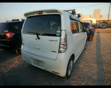 Suzuki Wagon R 2015