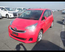 Toyota Ractis 2015