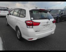 Toyota Corolla Fielder 2015