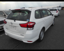 Toyota Corolla Fielder 2015