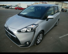 Toyota Sienta 2016