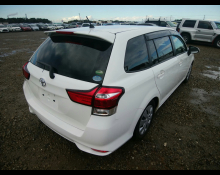 Toyota Corolla Fielder 2016