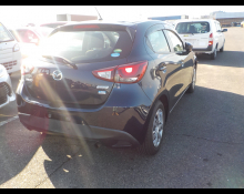 Mazda Demio 2015
