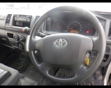 Toyota Hiace Van 2015