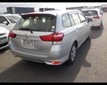Toyota Corolla Fielder 2015