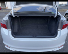 Honda Grace Hybrid 2016