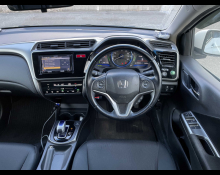 Honda Grace Hybrid 2016