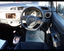 Toyota Vitz 2013
