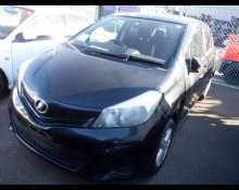 Toyota Vitz 2013