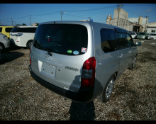 Toyota Succeed Van 2015