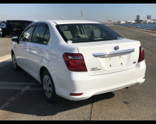 Toyota Corolla Axio 2016