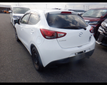 Mazda Demio 2015