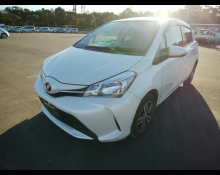 Toyota Vitz 2015