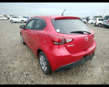 Mazda Demio 2015