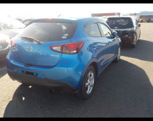 Mazda Demio 2015