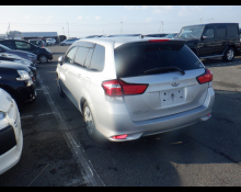 Toyota Corolla Fielder 2016