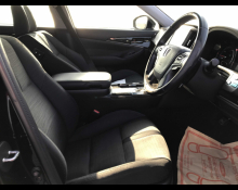 Toyota Crown Hybrid 2016