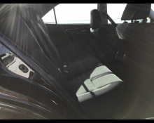 Toyota Crown Hybrid 2016