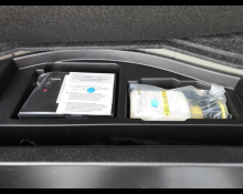 Toyota Crown Hybrid 2016