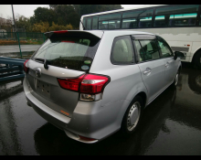 Toyota Corolla Fielder 2016