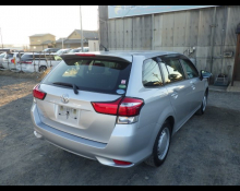 Toyota Corolla Fielder 2016
