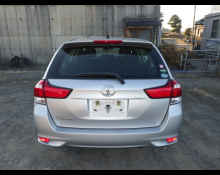 Toyota Corolla Fielder 2016