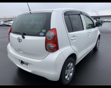 Toyota Passo 2012