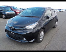Toyota Vitz 2015