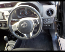 Toyota Vitz 2015