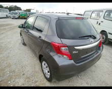 Toyota Vitz 2015