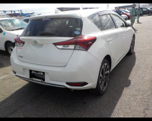 Toyota Auris 2015