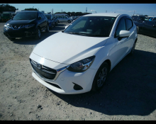 Mazda Demio 2016