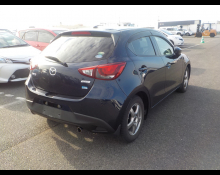 Mazda Demio 2015