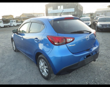 Mazda Demio 2015