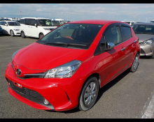 Toyota Vitz 2015