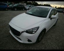 Mazda Demio 2015