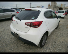 Mazda Demio 2015