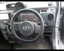 Toyota Spade 2015