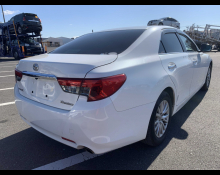 Toyota Mark X 2013