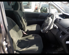 Toyota Voxy 2012