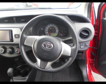 Toyota Vitz 2015
