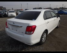 Toyota Corolla Axio 2015