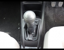 Toyota Corolla Axio 2015