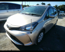Toyota Vitz 2015