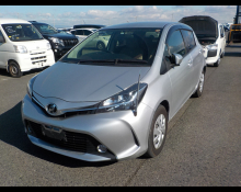 Toyota Vitz 2015