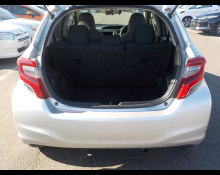 Toyota Vitz 2015