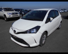 Toyota Vitz 2015